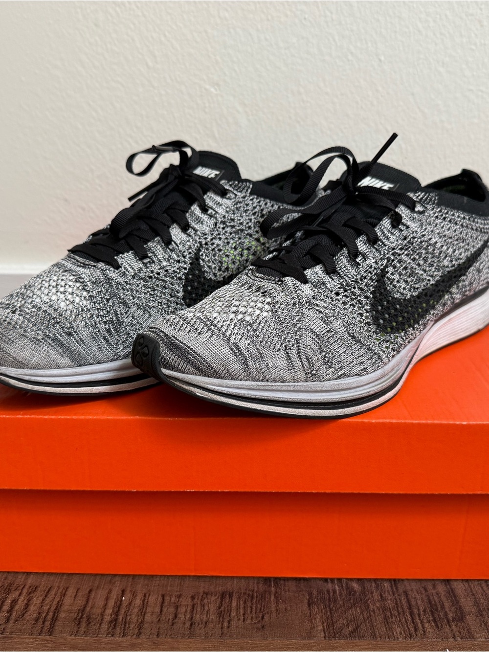 Size 10 Nike Flyknit Racer Running Shoes